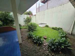 Dijual Rumah 2 lantai di Perum Villa Duta, Jl. Tunjung Biru, Baranangsiang, Bogor. lokasi di Bogor Kota, tersedia melalui melalui situs Olx