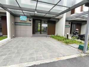 Dijual Rumah 2 Lantai di Cluster FASHAGRIYA Podomoro Park Buah Batu Bandung lokasi di Bandung Kota, tersedia melalui melalui situs Olx