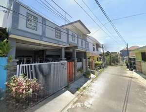 DIJUAL RUMAH 2 LANTAI DIRGANTARA SAWOJAJAR 16 KT, LT 135 M lokasi di Malang Kota, tersedia melalui melalui situs Olx