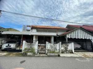DIJUAL RUMAH 2 LANTAI LEBAK REJO SEKIP PALEMBANG lokasi di Palembang Kota, tersedia melalui melalui situs Olx