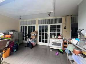 Dijual Rumah 2Lantai Di Camar Sektor 3 Bintaro Jaya lokasi di Tangerang Selatan Kota, tersedia melalui melalui situs Olx