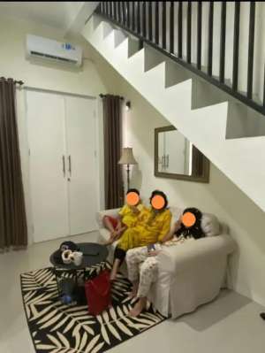 Dijual Rumah 2Lantai Di Cendana Residence Pamulang lokasi di Tangerang Selatan Kota, tersedia melalui melalui situs Olx