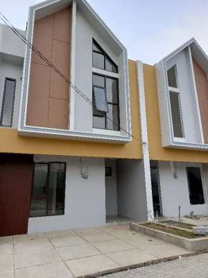 Dijual Rumah 2lt Brand Newdi Cinangka Depok perbatasan Tangsel. , tersedia melalui melalui situs Olx