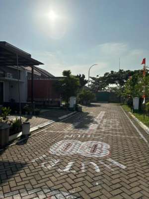 Dijual rumah 2lt murah banget di Puri Cendrawasih Pasar Kemis Tng lokasi di Tangerang Kab., tersedia melalui melalui situs Olx