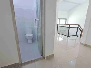 Dijual Rumah 3 Lantai Full Renovasi Di Pondok Ungu Permai Bekasi lokasi di Bekasi Kota, tersedia melalui melalui situs Olx