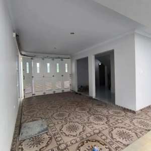 Dijual Rumah Ada Kolam Renang di Jagakarsa Jakarta Selatan lokasi di Depok Kota, tersedia melalui melalui situs Olx