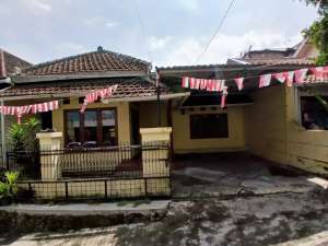Dijual Rumah Area Arcamanik kota Bandung. lokasi di Bandung Kota, tersedia melalui melalui situs Olx