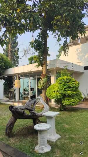 DIJUAL Rumah Asri Puri Kencana Raya 540 m2 lokasi di Tangerang Selatan Kota, tersedia melalui melalui situs Olx