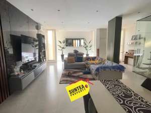 Dijual Rumah Bagus Mewah Elegan Dilengkapi Dengan Kolam Renang Pribadi di Pondok Betung im lokasi di Jakarta Selatan, tersedia melalui melalui situs Olx