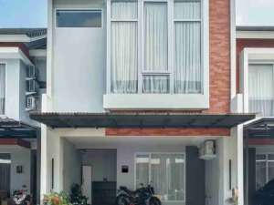 Dijual Rumah Bagus Siap Huni di U House Bintaro Jaya -nrl lokasi di Tangerang Selatan Kota, tersedia melalui melalui situs Olx