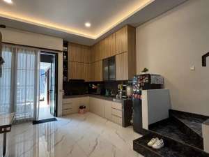 Dijual Rumah Bagus Siap Huni Furnished Kav DKI - Meruya lokasi di Jakarta Barat, tersedia melalui melalui situs Olx