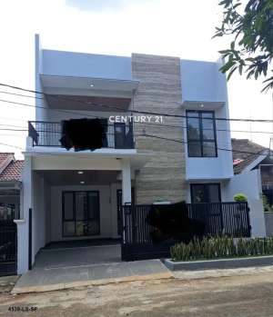Dijual Rumah Bagus Strategis Siap Huni Di Dekat Bintaro lokasi di Jakarta Selatan, tersedia melalui melalui situs Olx