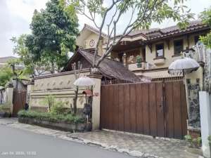 Dijual Rumah Balinese Style Nyaman Asri Di Pasar Minggu Jaksel lokasi di Jakarta Selatan, tersedia melalui melalui situs Olx