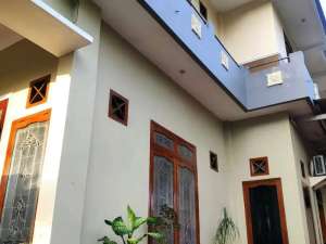 DIJUAL RUMAH BARATA JAYA GUBENG SURABAYA RON.A2993 lokasi di Surabaya Kota, tersedia melalui melalui situs Olx