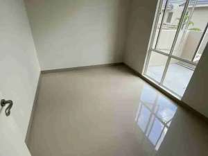 Dijual rumah baru 2 lantai di Greenlake Citraland Surabaya barat lokasi di Surabaya Kota, tersedia melalui melalui situs Olx