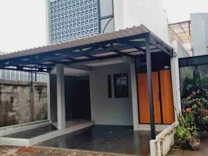 Dijual rumah baru 2 lantaidi Cluster Area Serua Ciputat lokasi di Tangerang Selatan Kota, tersedia melalui melalui situs Olx