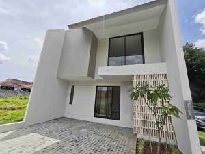 Dijual rumah baru dibawah 2 milyar, hanya 4 units di jalan joglo raya jakarta barat lokasi di Tangerang Kota, tersedia melalui melalui situs Olx
