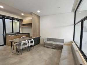 Dijual Rumah Baru Full Furnished Tanakayu BSD lokasi di Tangerang Kab., tersedia melalui melalui situs Olx