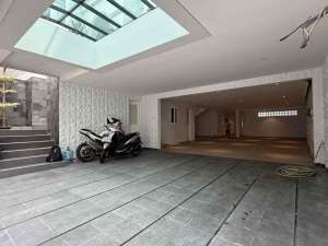 DIJUAL RUMAH BARU MEWAH di CILANDAK JAKARTA SELATAN TERMURAH lokasi di Jakarta Selatan, tersedia melalui melalui situs Olx