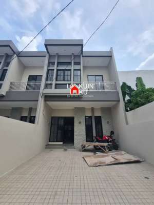 Dijual Rumah Baru Modern Klampis,Manyar,Semolo,Wisma Mukti,Jawa Timur lokasi di Surabaya Kota, tersedia melalui melalui situs Olx