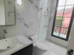 Dijual Rumah Baru Royal Park Citraland Surabaya lokasi di Surabaya Kota, tersedia melalui melalui situs Olx