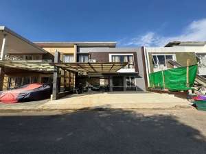 Dijual Rumah Batam Center - Beverly Green csc-302 lokasi di Batam Kota, tersedia melalui melalui situs Olx