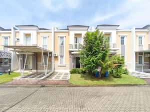DIJUAL RUMAH CANTIK 2 LANTAI SIAP HUNI DI CLUSTER SAVIA BSD CITY ENB271 lokasi di Tangerang Selatan Kota, tersedia melalui melalui situs Olx