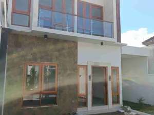 dijual rumah cantik 2 lantai di dalam cluster elite nusa dua lokasi di Kab. Badung, tersedia melalui melalui situs Olx