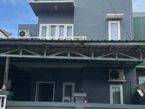 DIJUAL RUMAH CANTIK 2 LANTAISIAP HUNI TAMAN GRIYA JUMBARAN BALI lokasi di Kab. Badung, tersedia melalui melalui situs Olx