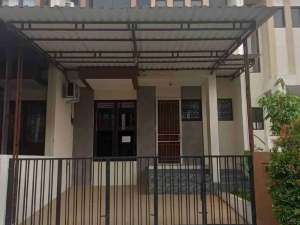 DIJUAL RUMAH CEPAT MURAH REGENCY MELATI MAS Bebas banjir lokasi di Tangerang Selatan Kota, tersedia melalui melalui situs Olx