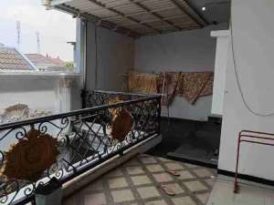 Dijual Rumah Classic Mewah 2 Lantai lokasi di Surabaya Kota, tersedia melalui melalui situs Olx