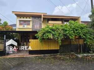 DIJUAL RUMAH CLUSTER 2 LANTAI DI SOLO COLOMADU DEKAT KAMPUS UMS, RS UNS, RSO PROF SOEHARSO lokasi di Surakarta Kota, tersedia melalui melalui situs Olx