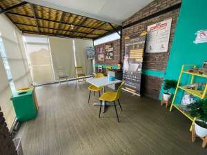 Dijual Rumah cocok untuk usahakantor di Ketintang Madya, Surabaya lokasi di Surabaya Kota, tersedia melalui melalui situs Olx