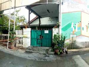 DIJUAL RUMAH DAERAH LATUMENTEN JELAMBAR, DEKAT DENGAN MALL CITRALAND DAN HALTE BUSWAY KALI GROGOL lokasi di Jakarta Barat, tersedia melalui melalui situs Olx