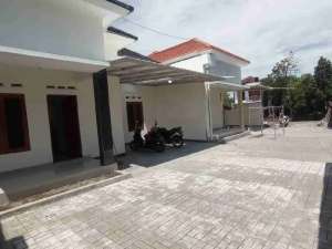 Dijual rumah dekat jakal km 9. lokasi di Sleman Kab., tersedia melalui melalui situs Olx