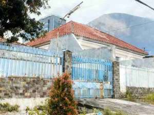 Dijual Rumah Dharmahusada lokasi di Surabaya Kota, tersedia melalui melalui situs Olx