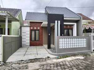 Dijual Rumah di Cebongan lokasi di Sleman Kab., tersedia melalui melalui situs Olx