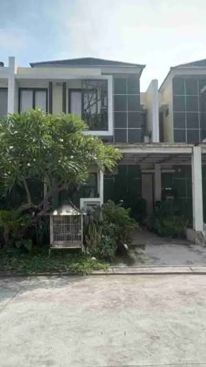 Dijual Rumah di Harapan Indah Bekasi Jawa Barat lokasi di Bekasi Kota, tersedia melalui melalui situs Olx