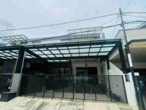Dijual Rumah di Jalan Pulo Raya Kebayoran Baru Jakarta Selatan lokasi di Jakarta Selatan, tersedia melalui melalui situs Olx