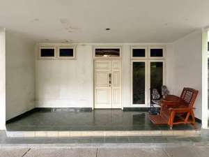 DIJUAL RUMAH DI KEBAYORAN BARU JAKARTA SELATAN HARGA DI BAWAH PASARAN, PRIME AREA lokasi di Jakarta Selatan, tersedia melalui melalui situs Olx