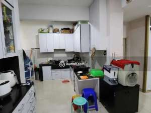 Dijual Rumah di taman palem lestari lokasi di Jakarta Barat, tersedia melalui melalui situs Olx