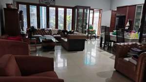 Dijual Rumah diKebayoran Lama dekat Permata Hijau , tersedia melalui melalui situs Olx