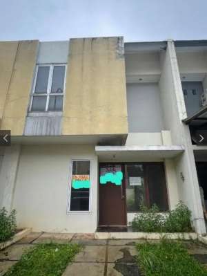 Dijual Rumah Dua Lantai Modernland, Tangerang lokasi di Tangerang Kab., tersedia melalui melalui situs Olx