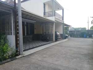 DIJUAL RUMAH FULL FURNISHED DALAM CLUSTER LOKASI STRATEGIS ARCAMANIK BANDUNG lokasi di Bandung Kota, tersedia melalui melalui situs Olx