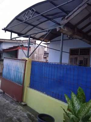 Dijual rumah hoek di komplek Tajurhalang dekat ke Parung Bogor lokasi di Bogor Kota, tersedia melalui melalui situs Olx