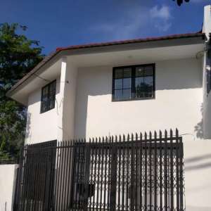 Dijual Rumah Hoek Jembatan Dua Raya Tubagus Angke Jakarta Barat lokasi di Jakarta Barat, tersedia melalui melalui situs Olx