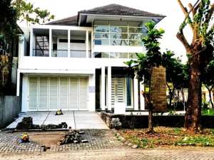 DIJUAL Rumah Hook 2 Lantai Diamond HiLL Citraland Surabaya Barat lokasi di Surabaya Kota, tersedia melalui melalui situs Olx
