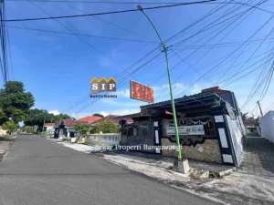 Dijual Rumah Hook di jalan karimun jawa lateng Banyuwangi lokasi di Banyuwangi  Kab., tersedia melalui melalui situs Olx