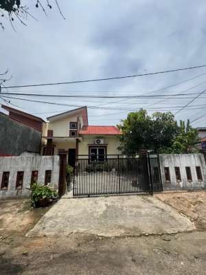 Dijual Rumah Hook Lokasi Batam Center lokasi di Batam Kota, tersedia melalui melalui situs Olx