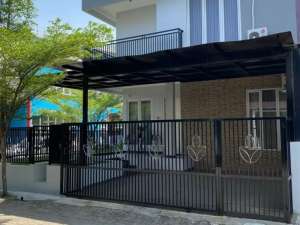 Dijual Rumah Hook LT 168 m2harga 3,6 MEast Poin Jatibening Pondok Gede Bekasi lokasi di Bekasi Kota, tersedia melalui melalui situs Olx